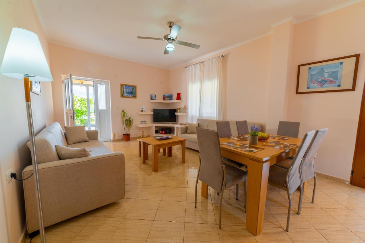 Dajana Apartments Ksamil Eksteriør billede