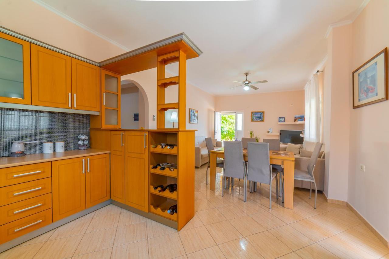 Dajana Apartments Ksamil Eksteriør billede